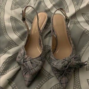 Zara Pointy Toe kitten heel shoes